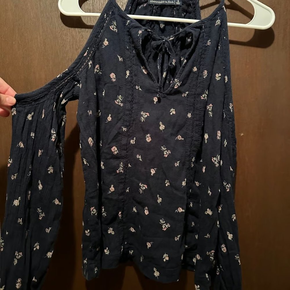 Abercrombie and Fitch Shirt Size S